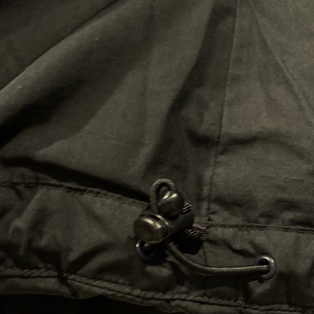 L.L. Bean Kids Black Down Jacket hooded size S - Picture 16 of 17